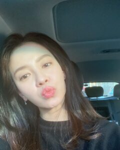 Song Ji-Hyo is asian beautiful women