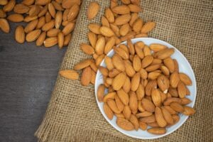 Almonds can strengthen your immune system